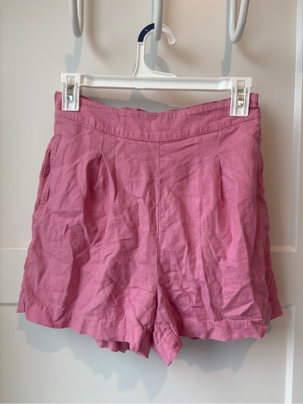Madewell Pink Pleated Linen Shorts